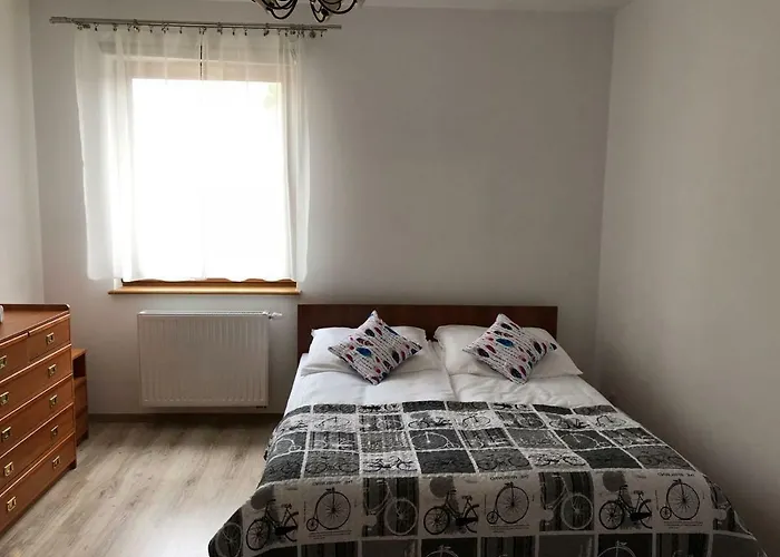 Emilia קארוויה